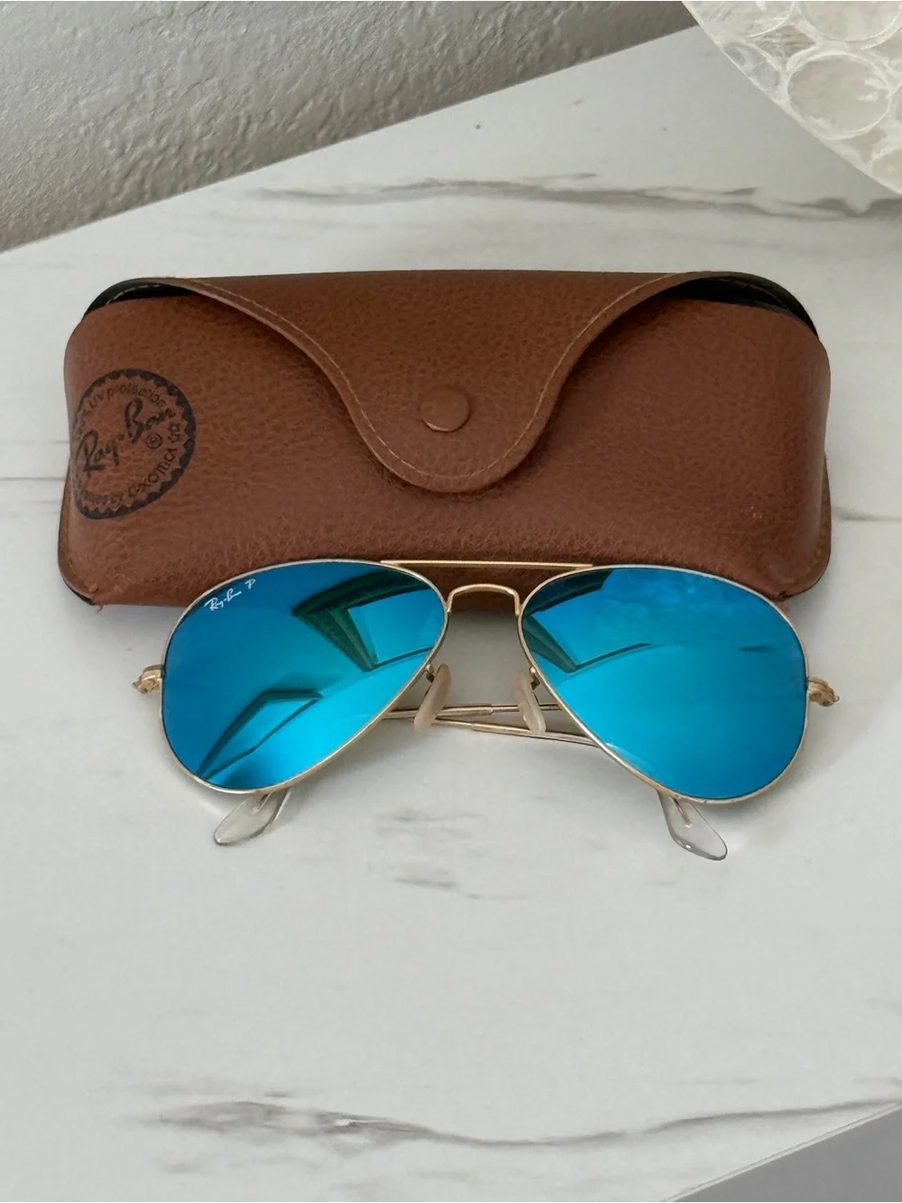 Ray-Ban Gold Frame Aviator Sunglasses with Blue Mirrored Lenses